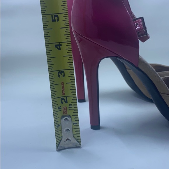 Pink and Tan BCBG Peep Toe Heels - Picture 9 of 9